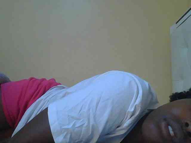 sexylittleprincess1 webcam