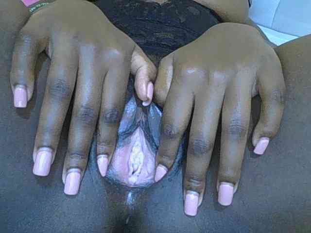 sexylittleprincess1 webcam