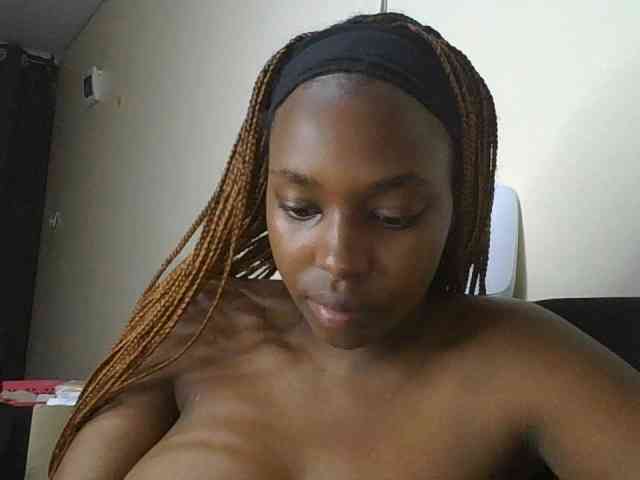 sexylittleprincess1 webcam