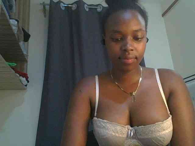 sexylittleprincess1 webcam