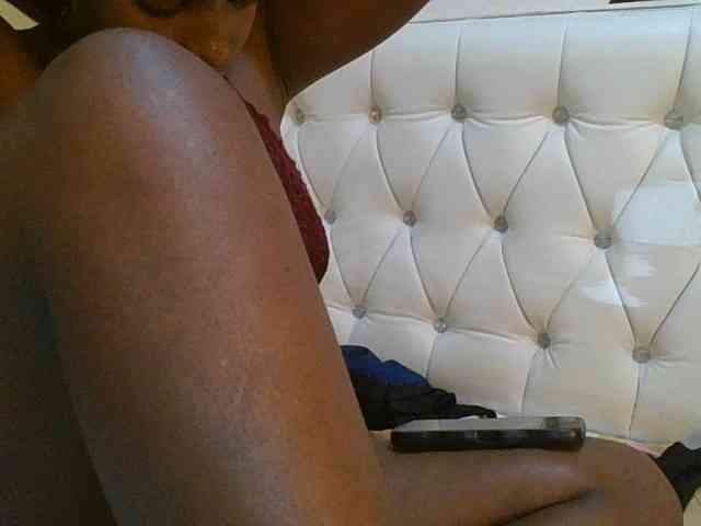 sexylittleprincess1 webcam