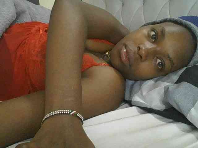 sexylittleprincess1 webcam