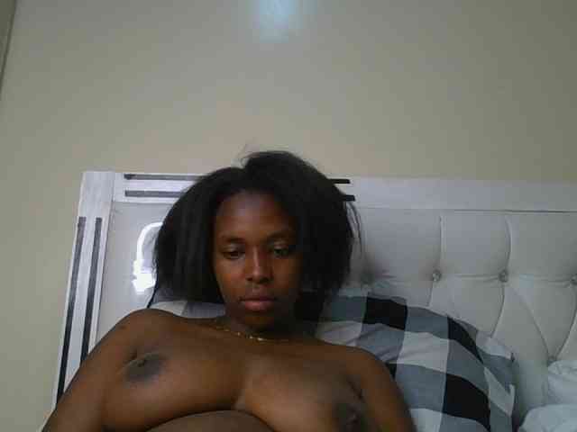 sexylittleprincess1 webcam