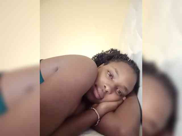 sexylittleprincess1 webcam