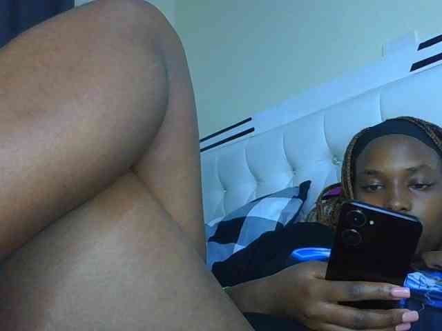 sexylittleprincess1 webcam