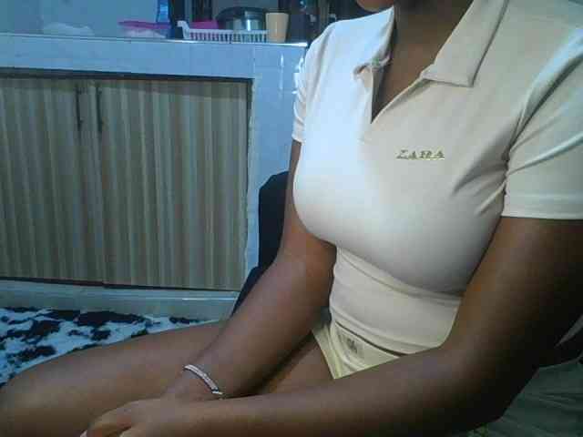 sexylittleprincess1 webcam