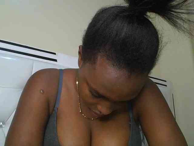 sexylittleprincess1 webcam
