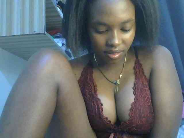 sexylittleprincess1 webcam