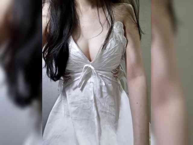 Anniee webcam