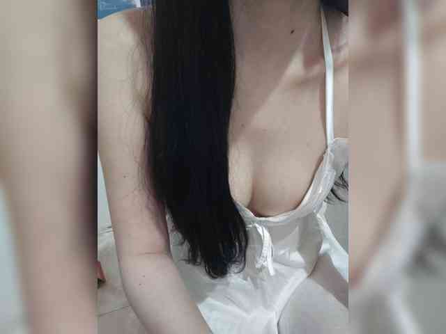 Anniee webcam