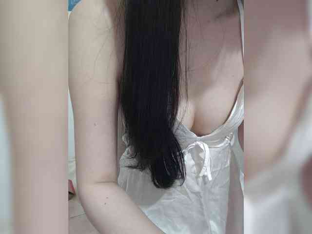 Anniee webcam