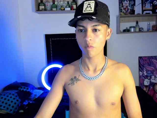 AlejooStorms webcam
