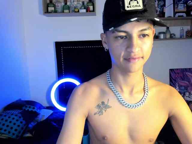 AlejooStorms webcam