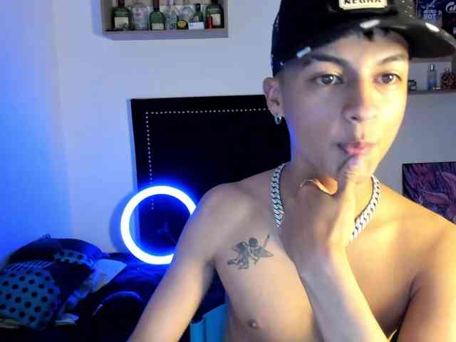 AlejooStorms webcam