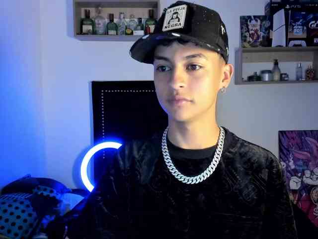 AlejooStorms webcam