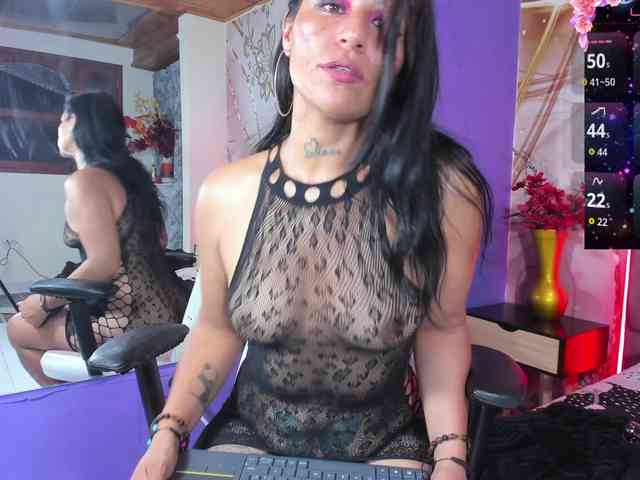 victoria-gonzales webcam