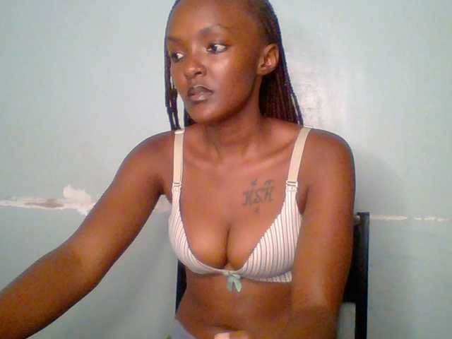 Sweet-spicydall live cam on BongaCams