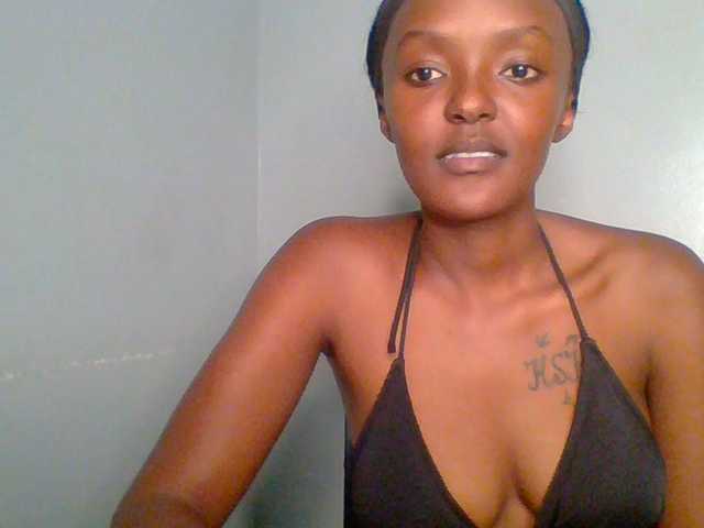 Sweet-spicydall live cam on BongaCams