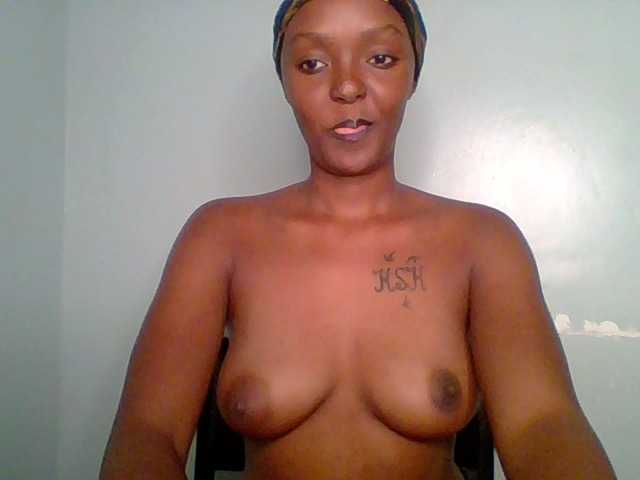 Sweet-spicydall live cam on BongaCams