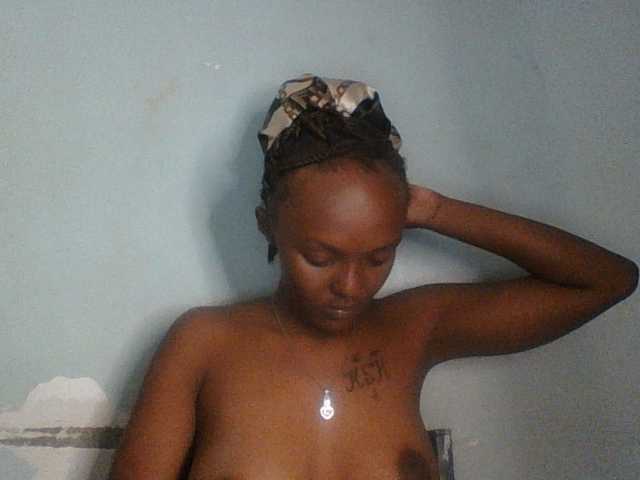 Sweet-spicydall live cam on BongaCams