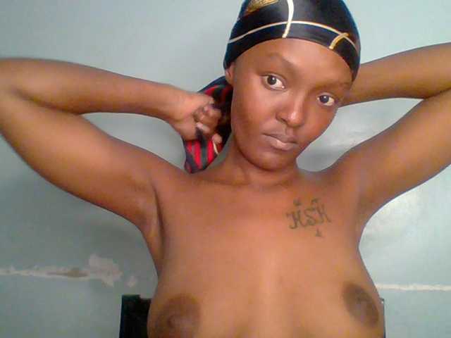 Sweet-spicydall live cam on BongaCams