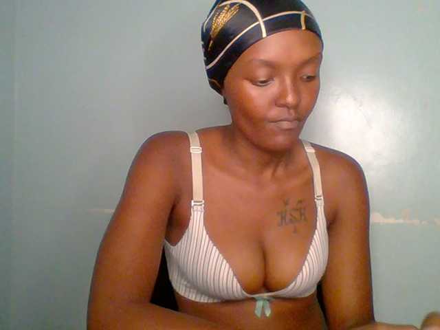 Sweet-spicydall live cam preview