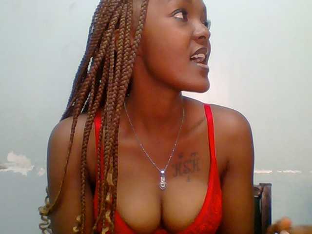 Sweet-spicydall live cam on BongaCams