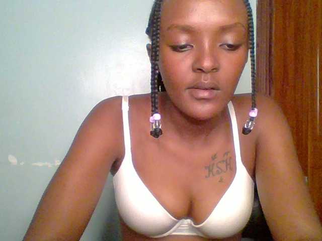 Sweet-spicydall live cam on BongaCams