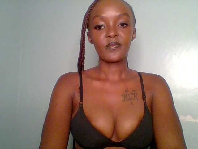 Sweet-spicydall live cam on BongaCams