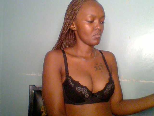 Sweet-spicydall live cam on BongaCams