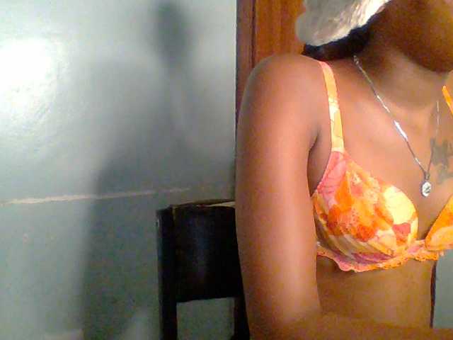 Sweet-spicydall live cam on BongaCams