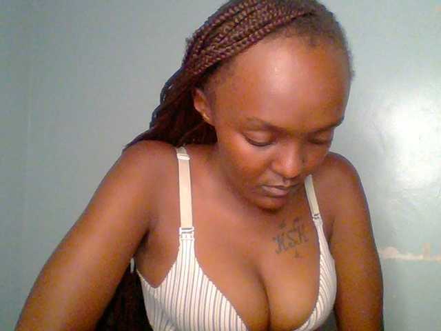 Sweet-spicydall live cam on BongaCams