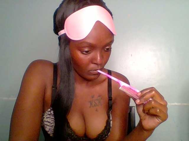 Sweet-spicydall live cam on BongaCams