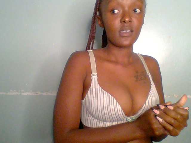 Sweet-spicydall live cam on BongaCams
