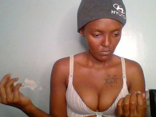 Sweet-spicydall live cam on BongaCams