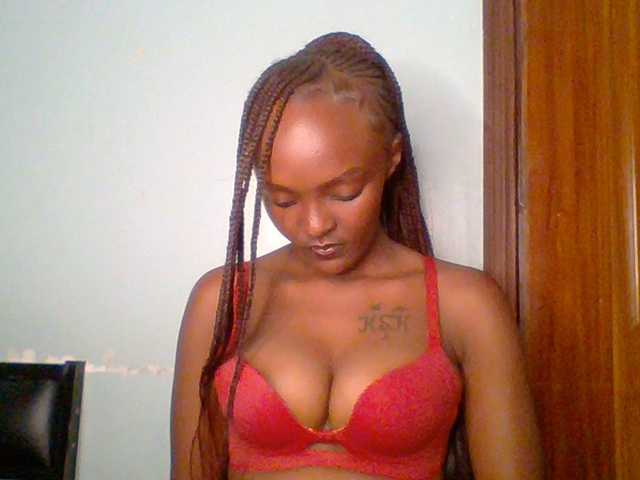 Sweet-spicydall live cam on BongaCams
