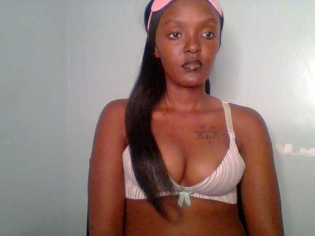Sweet-spicydall live cam on BongaCams