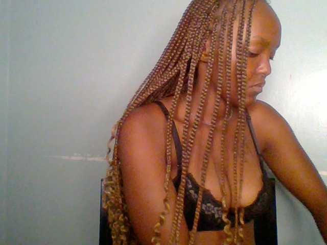 Sweet-spicydall live cam on BongaCams