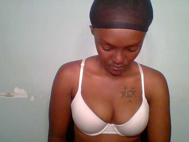 Sweet-spicydall live cam on BongaCams