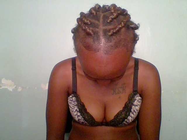 Sweet-spicydall live cam on BongaCams