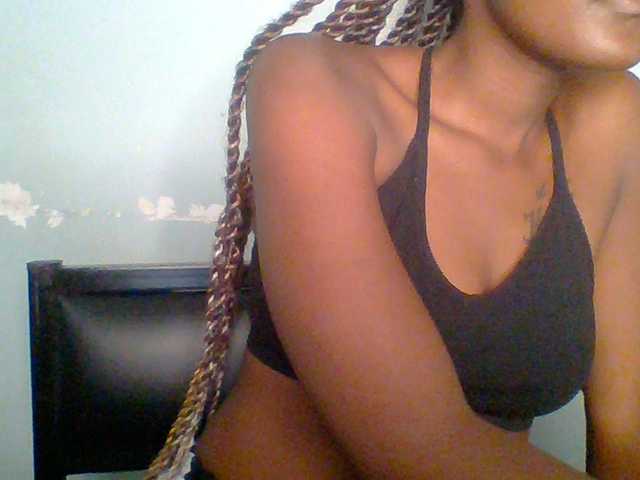 Sweet-spicydall live cam on BongaCams