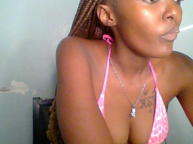 Sweet-spicydall live cam on BongaCams