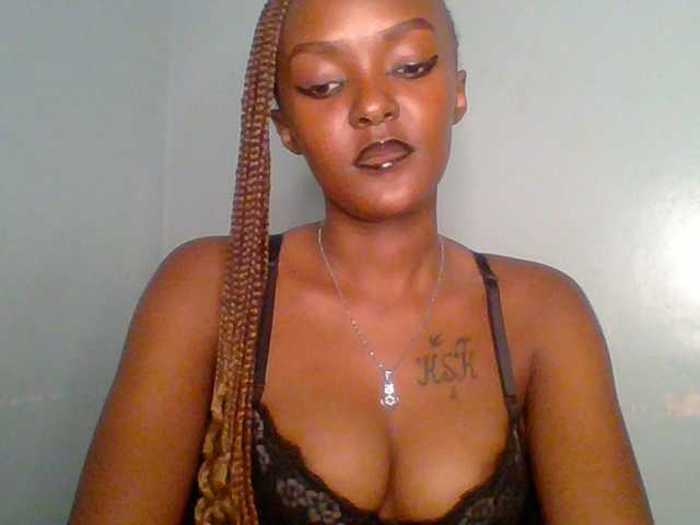 Sweet-spicydall live cam on BongaCams