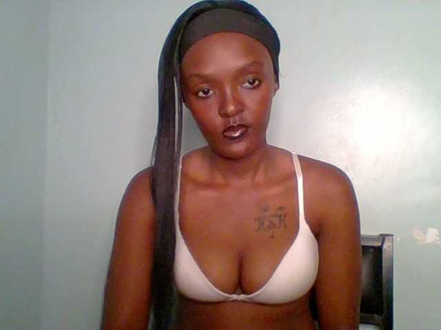 Sweet-spicydall live cam on BongaCams