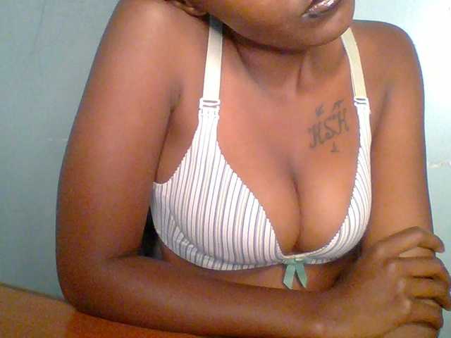 Sweet-spicydall live cam on BongaCams