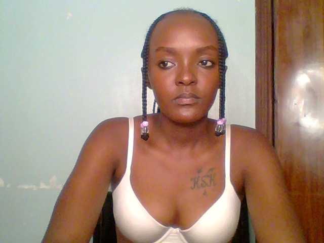 Sweet-spicydall live cam on BongaCams