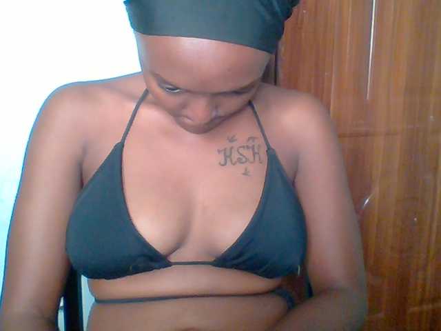 Sweet-spicydall live cam on BongaCams