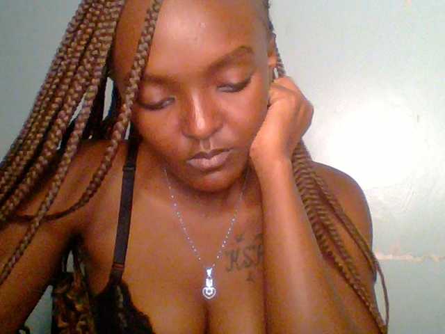 Sweet-spicydall live cam on BongaCams