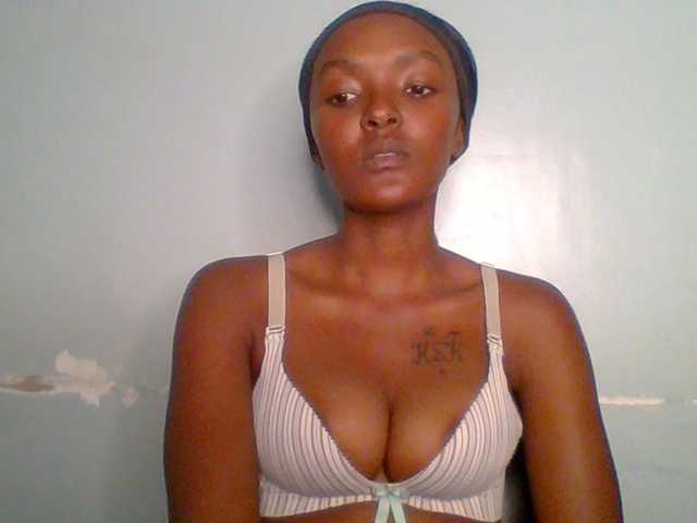 Sweet-spicydall live cam on BongaCams
