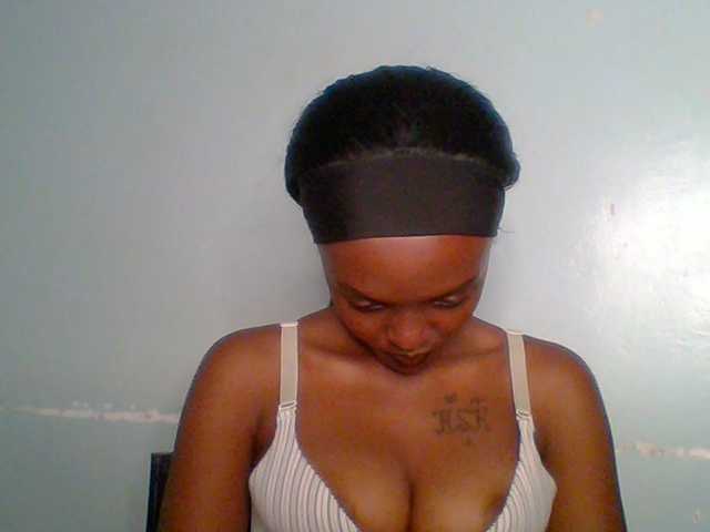 Sweet-spicydall live cam on BongaCams